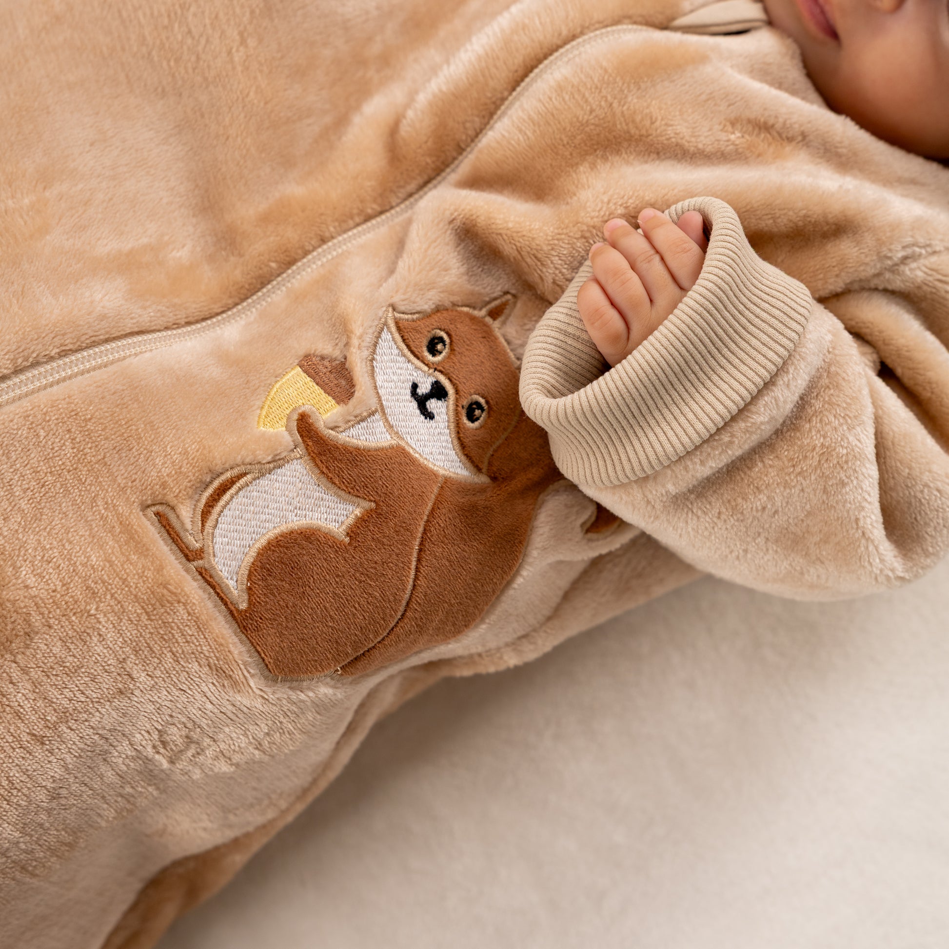 Squirrel- Sleeved Polar Fleece Basic Sleeping Bag