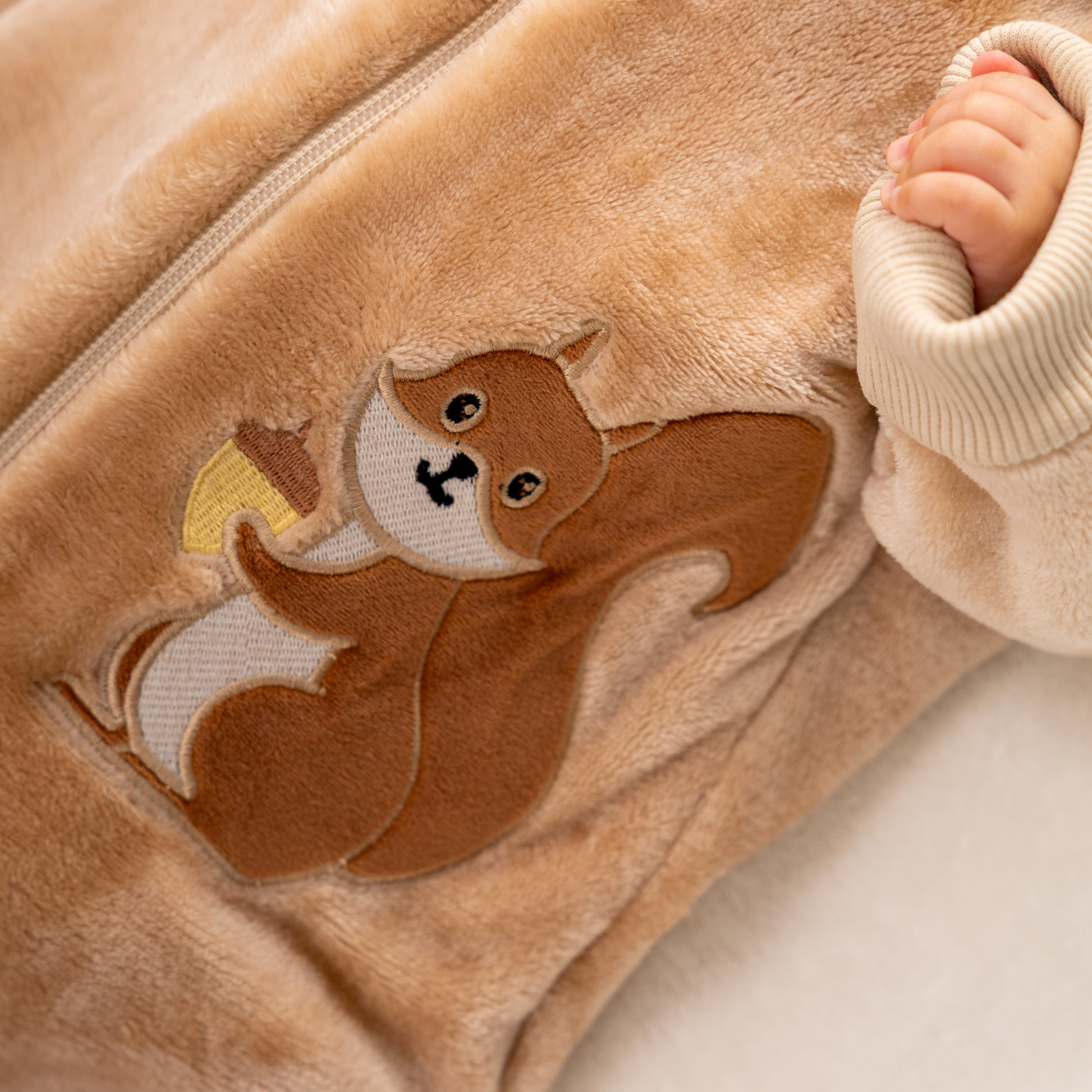 Squirrel- Sleeved Polar Fleece Basic Sleeping Bag
