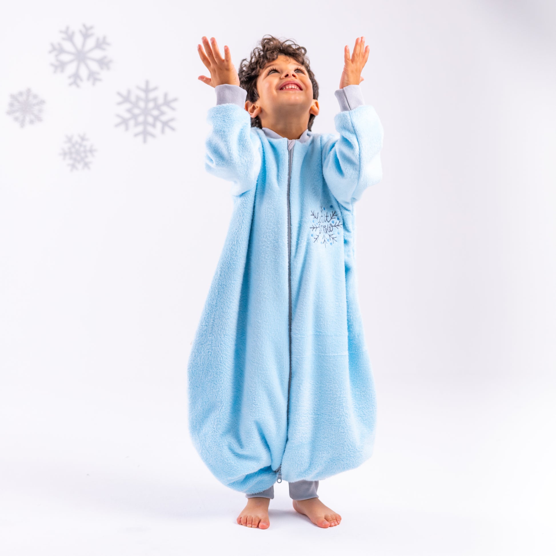Let it Snow [Baby Blue]- Sleeved Velvety Fleece Walker Sleeping Bag