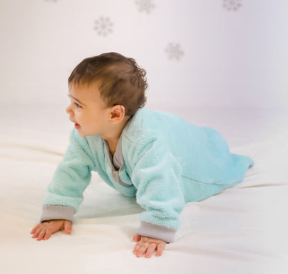 Let it Snow [Aqua Blue]- Sleeved Velvety Fleece Basic Sleeping Bag