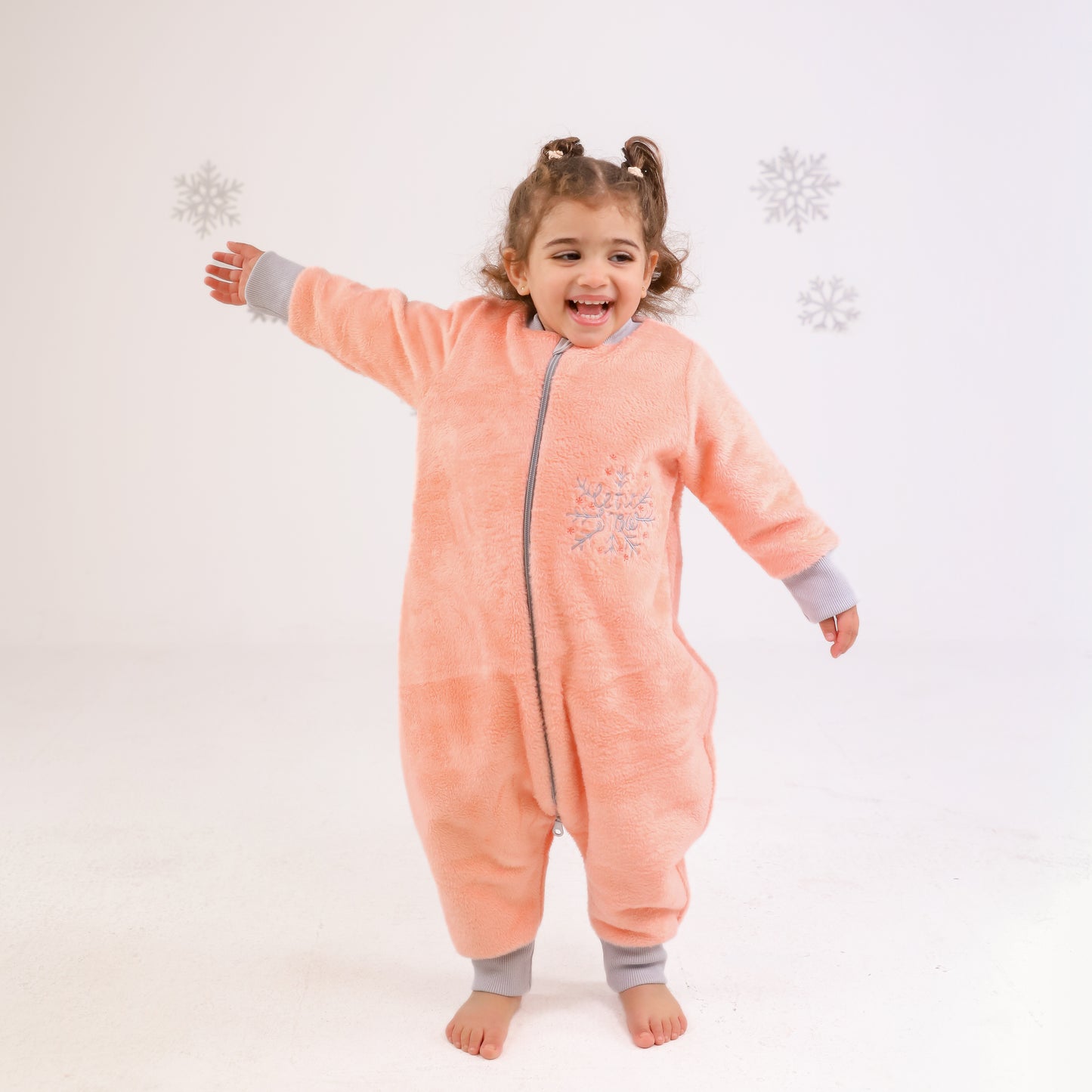 Let it Snow [Apricot]- Sleeved Velvety Fleece Walker Sleeping Bag