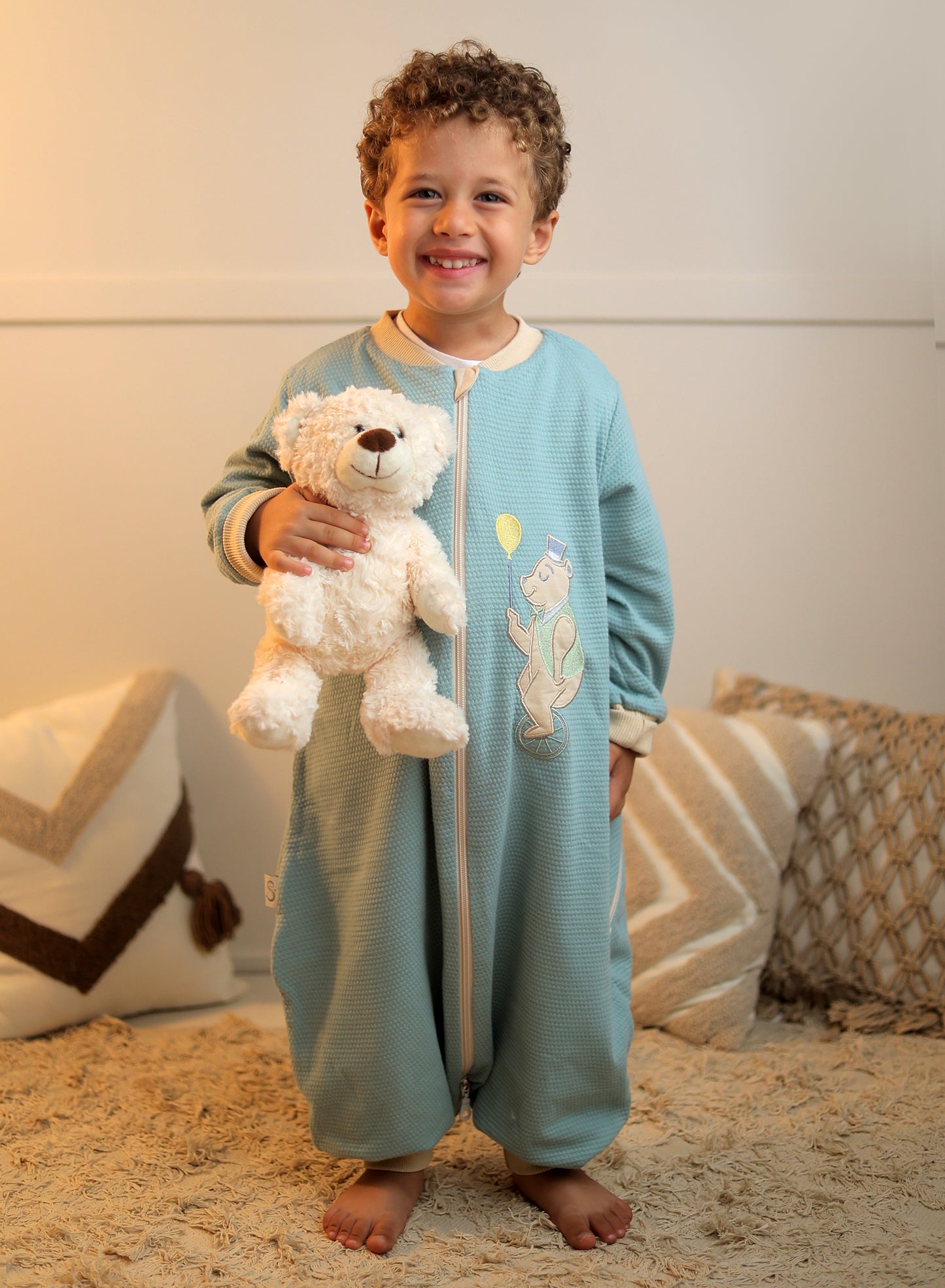 Balloon Bear- Sleeved Extra-Light Summer Walker Sleeping Bag